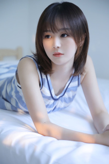 你看镜子里我们的结合樱花